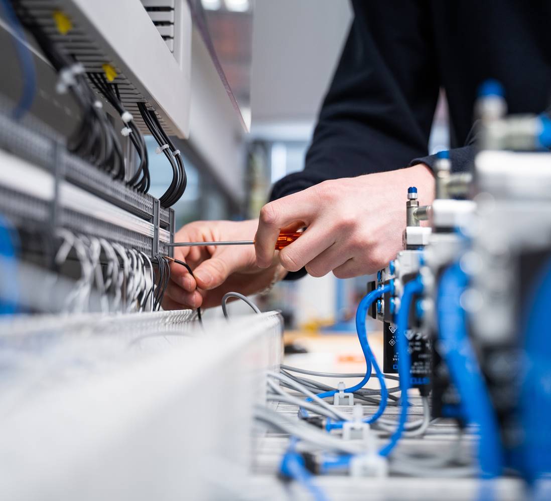 HMS Elektrotechnik e.U. aus Hinzenbach in Oberösterreich